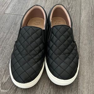 A New Day Black Quilted Slip-on sneakers. Size 7.5